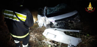 Sori, auto cade in un dirupo: codice giallo per tre ragazzi genoa auto dirupo