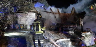 La Spezia, incendio di due autovetture nel comune di Bolano incendio autovetture bolano