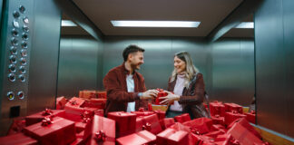 Vodafone, per San Valentino Giga illimitati e 3 mesi in regalo dell’intrattenimento Netflix