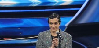 Tananai: “Sanremo mi ha fatto capire che è meglio una batosta perché riesce a insegnarti qualcosa” abito di tananai