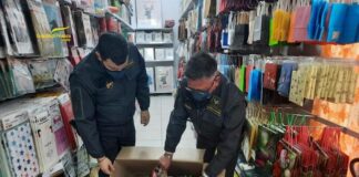 Salerno, sequestrati dalla GdF 1500 articoli contraffatti sequestro prodotti salerno