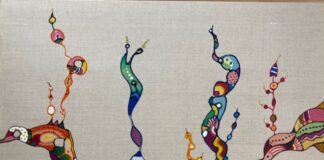 Il mondo colorato di Simonetta Domiziani, a metà tra segno grafico, Arte Folcloristica indiana e Astrattismo siimonetta domiziani