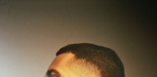 Una Nessuna Centomila in Arena, Mahmood: “Mia madre la donna più importante della mia vita, mi ha insegnato la libertà”