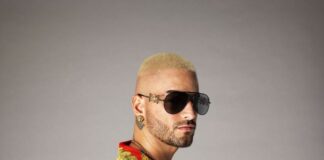 Campagna Eyewear Versace SS2022 con Maluma e Ratajkowski maluma Versace