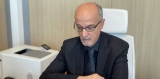 Covid, Lopalco: “Dalla Cina basso rischio variante cattiva”