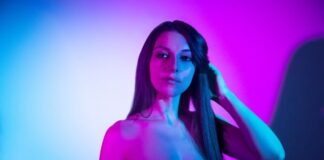 “Red Traffic Lights”, il nuovo singolo di Ariannah: l’intervista ariannah capelli