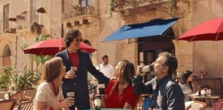 Nuova campagna di Chinò Sanpellegrino celebra la Sicilia e le tradizioni chinò campagna