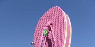 Havaianas porta lo spirito brasiliano al Jova Beach Party 2022 havaianas jova beach party