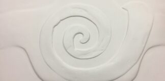 Il ponte tra antico e nuovo nell’Informale materico di Rosella Cerra, per non dimenticare le origini della cultura la grande spirale rosella cerra