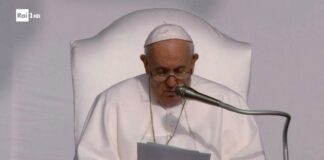 Papa Francesco a Confindustria: no a imprenditori “mercenari” Papa Francesco all'Aquila 9
