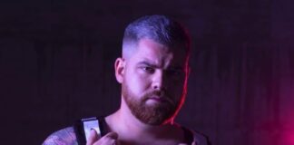 “Grinta”, alla scoperta del nuovo singolo di Deci: l’intervista deci