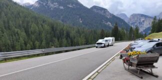 Traffico molto intenso ma senza criticità nel primo weekend di agosto ss51 alemagna riaperta