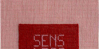 “Senslessness” i ricami di Beppe Caturegli e Giovannella Formica a Milano