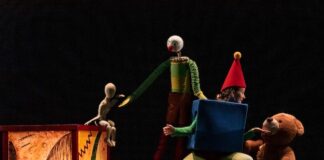“Giocagiocattolo”, in scena al Teatro del Buratto di Milano giocagiocattolo