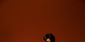 Rkomi lancia il ‘Decrescendo Summer Tour 2025’: le date