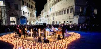 100 anni di Baci celebrato con uno spettacolare concerto live concerto 100 anni baci