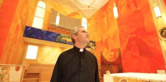 “Sulla Strada”, nuova stagione con padre Hernandez e le opere di Rupnik padre hernandez