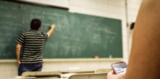 Concorso Docenti di Religione Cattolica 2023 scuola lezione