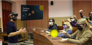 Vodafone presenta due soluzioni digitali per la didattica: Learning e Mosaic