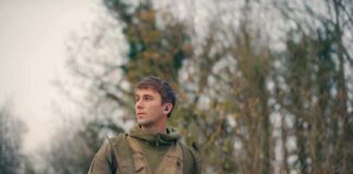 Il musicista SG Lewis rivela il suo sorprendente ‘Flip Side’ samsung flip side sg lewis