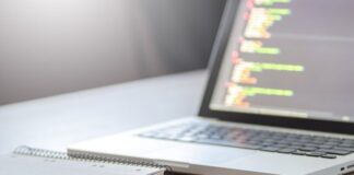Migliorare il benessere dei dipendenti in azienda: quattro consigli attivita commerciale notebook