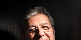 Franco Micalizzi (Sindacato Nazionale Autori e Compositori) chiede oscuramento Facebook e Instagram