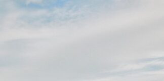 Le signore Sciuraglam protagoniste nello shooting Mandarina Duck SS23 mandarina duck sciuraglam