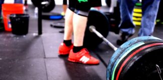 Il ruolo e l’importanza dei carboidrati nello sport barbell crossfit