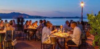 Ferragosto al ristorante: quale cucina sarà scelta dagli italiani cena