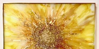 L’energia dei cristalli e la forza del colore nelle originali opere di Zuzana Hradilová, tra Espressionismo e Informale Materico sun