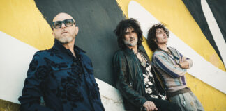 È uscito “Canzoni Per Anni Spietati”, il nuovo disco dei Negrita: “Abbiamo deciso di non far finta di niente”