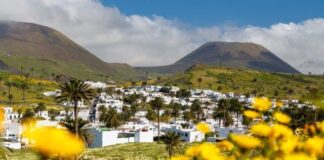 Canarie, alla scoperta di otto borghi: ecco quali vedere lanzarote haria