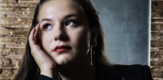 “A piedi nudi”, il nuovo singolo di Sara