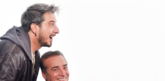 Massimo Ghini e Paolo Ruffini in scena con la versione teatrale del film “Quasi Amici”