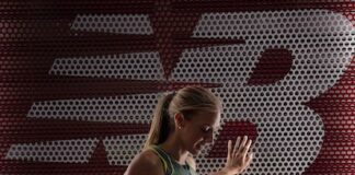 FuelCell SC Elite v4, le caratteristiche della scarpa New Balance emily sisson