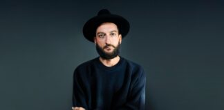 Vasco Brondi, “Un segno di vita” anticipa l’album in uscita a marzo