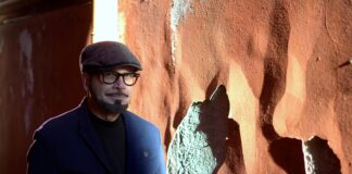 Armonia divergente: il pianismo unico di Marco Di Battista nel suo nuovo album in piano solo “Clash With the Three Of Me”