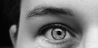 L’efficacia antiage del retinolo per un viso più liscio e radioso sguardo