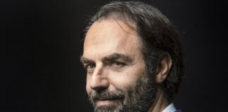 Neri Marcorè arriva all’Ostia Antica Festival