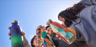 “Embrace the Adventure”, la collezione 24Bottles SS 24/25 embrace the adventure