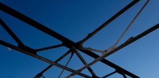 Emma Nolde annuncia le date estive del Nuovospaziotempo Tour