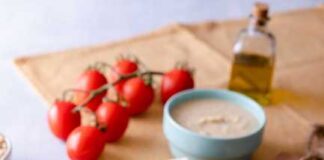 Giornata Mondiale della Merenda, tre idee di ricette sia dolci che salate spuntinelle hummus ceci pomodorini