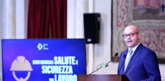 Fontana: “Inaccettabili le morti sul lavoro”