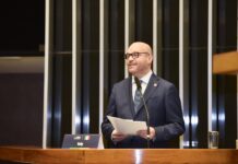 Fontana all’anteprima del documentario “Giorno della Memoria – L’ultima marcia”