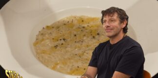 Cesare Battisti propone al pubblico di Striscia la ricetta della “Pastina in bianco”