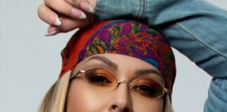 Anastacia, esce in digitale la versione deluxe di “Not that kind”