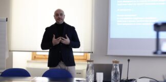 Hotel e AI: boom tecnologico da 36 miliardi entro il 2033 ernesto di iorio