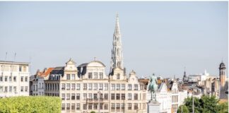 Ponte di Primavera 2025: le destinazioni più affascinanti d’Europa Piazza Giardino della Repubblica del Brasile a Guimaraes, Portogallo