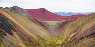 Ande Peruviane, le Montagne Arcobaleno di Palccoyo Cordillera Arcoíris de Palccoyo, comunidad de Palccoyo. Tour Nuevas Rutas Cusco.