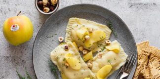 Ravioli di patate ripieni di mele e formaggio: la ricetta ravioli di patate mele e formaggio